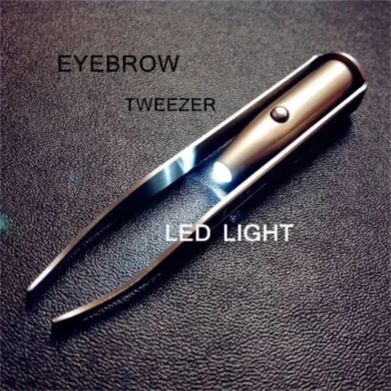 속눈썹 연장 및 눈썹 정리에 사용되는 LED 조명 기능 - Grooming Kit 리뷰 및 가격